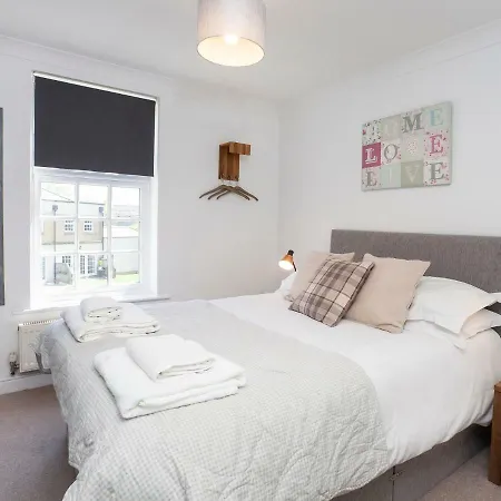 Fountains View * York